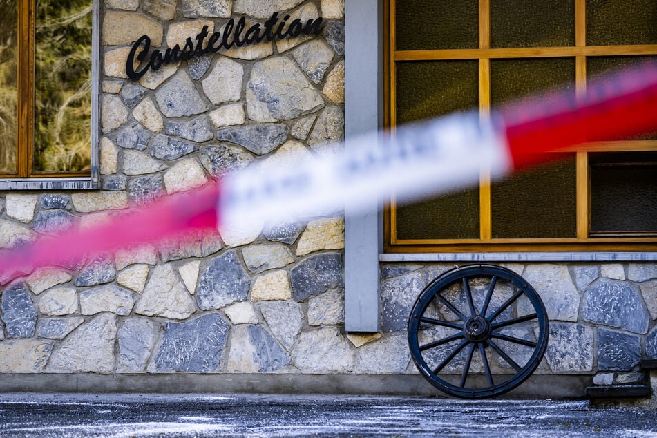 Im Schweizer Nobel-Skiort Crans-Montana kamen in der Silvesternacht bei einem Brand in einer Bar 40 Menschen ums Leben, 115 weitere wurden verletzt.