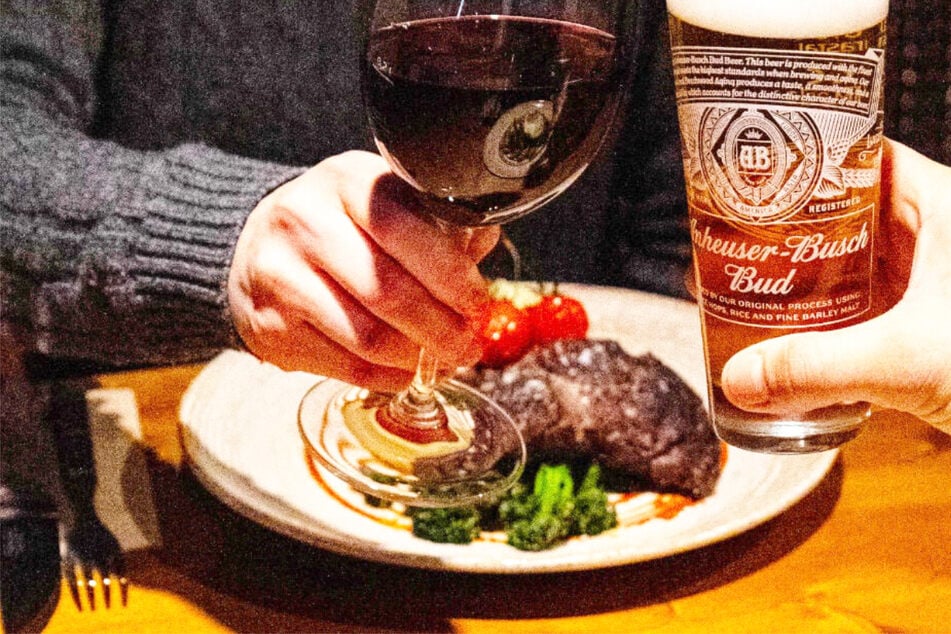 Wer Steak-Lunch genießen möchte, sollte hier einen Mittagstisch reservieren