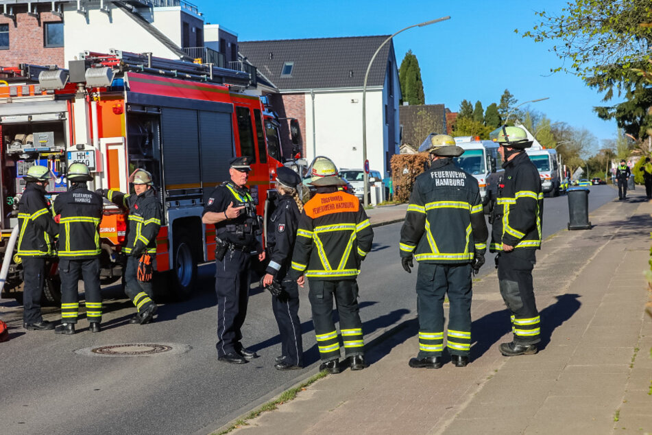 Die Feuerwehr musste zahlreiche Anwohner evakuieren.