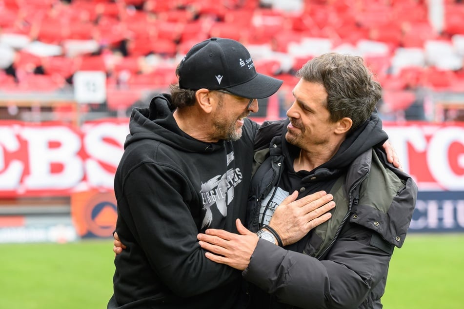 Claus-Dieter Wollitz (61, l.) schätzt Thomas Stamm (43) und dessen Arbeit.
