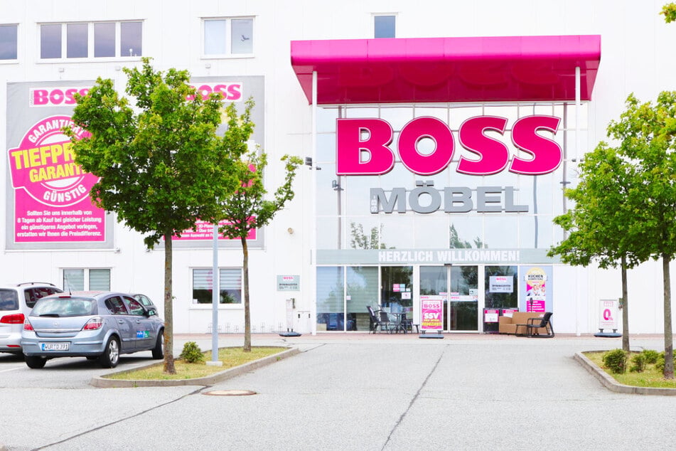 Möbel Boss feiert Geburtstag mit 44.000 Euro-Spiel und Jubiläums-Rabatten