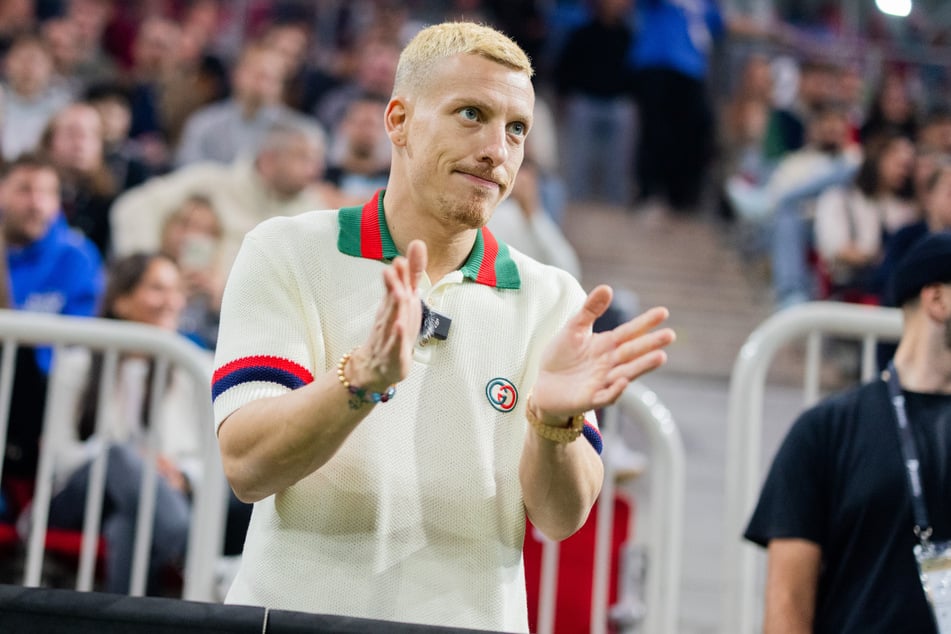 Der Komiker fast die Schauspielerei ins Auge.