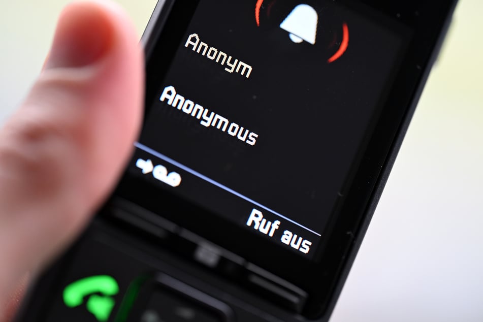 Trotz ständiger Anrufe und Bedrängnisse blieb das vermeintliche Opfer ruhig und besonnen. (Symbolbild)