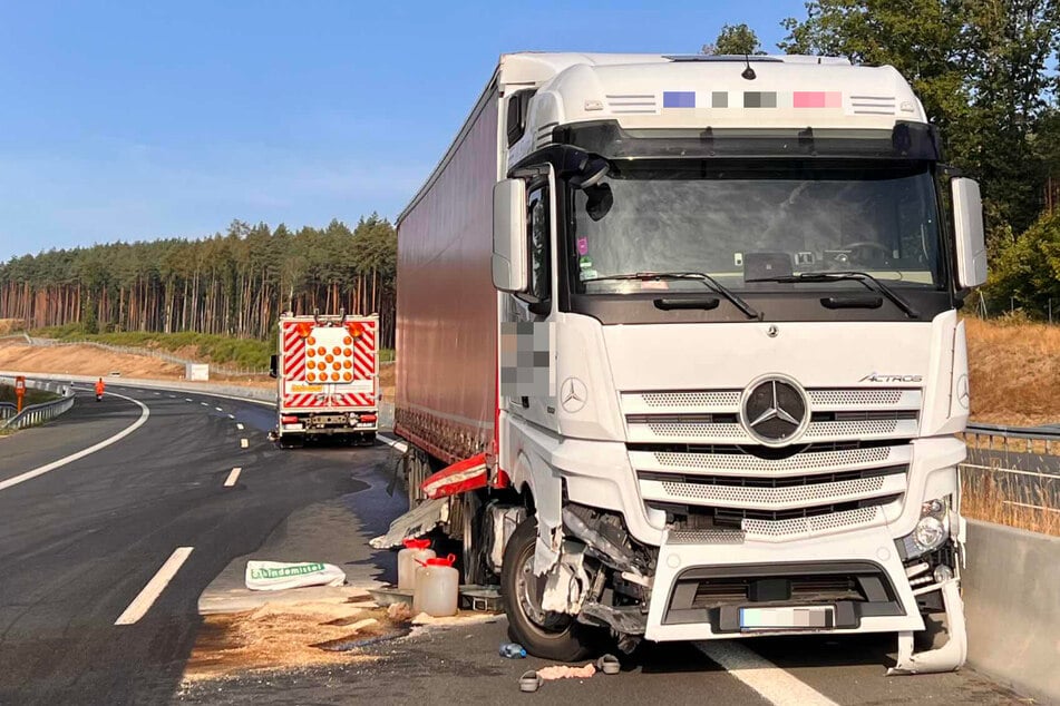 Lastwagenunfall auf A70: Autobahn in Bayern nach Crash gesperrt!