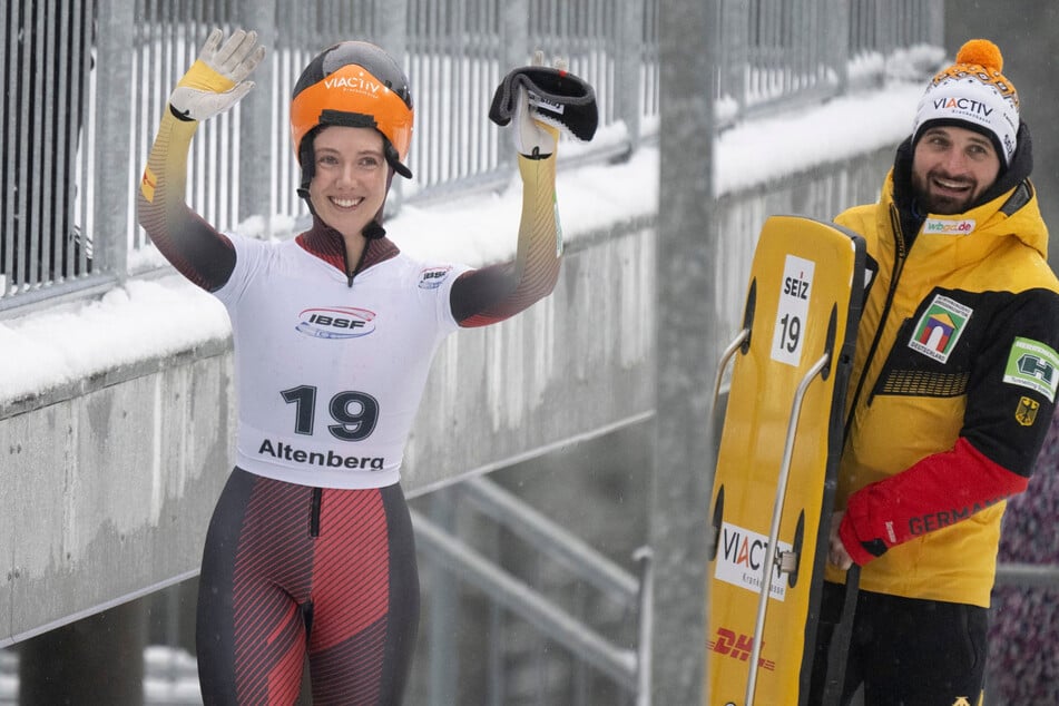 Susanne Kreher (25) winkte den Fans und ihrer Familie. Platz zwei im Frauenrennen war Balsam.