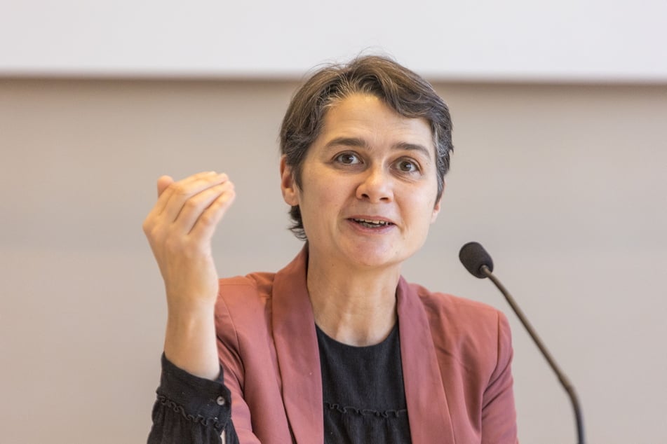 Die Chance auf Urlaubsgeld ist in Jobs mit Tarifbindung deutlich höher, sagt die Chefin des DGB Sachsen, Daniela Kolbe (46).