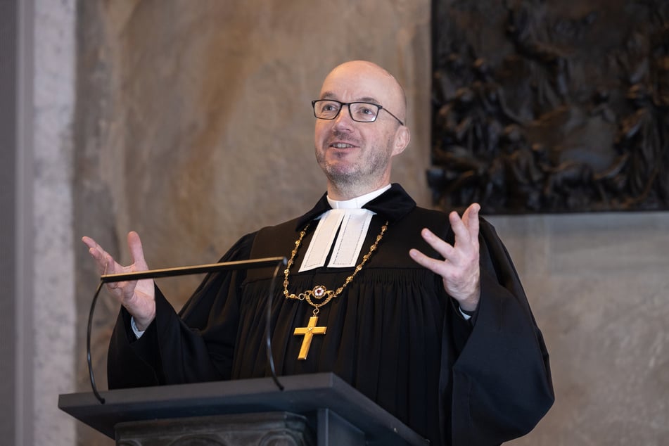 Landesbischof Tobias Bilz (62) predigt am Samstag zum Reformationsfest in Dom zu Meißen.