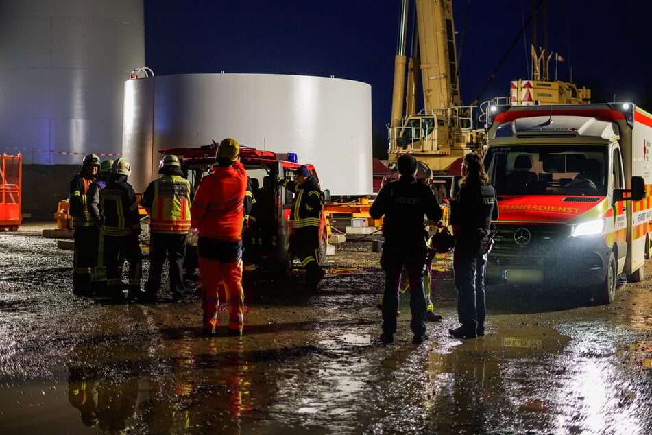 Monteure stürzen bei Arbeiten an Windkraftanlage in den Tod