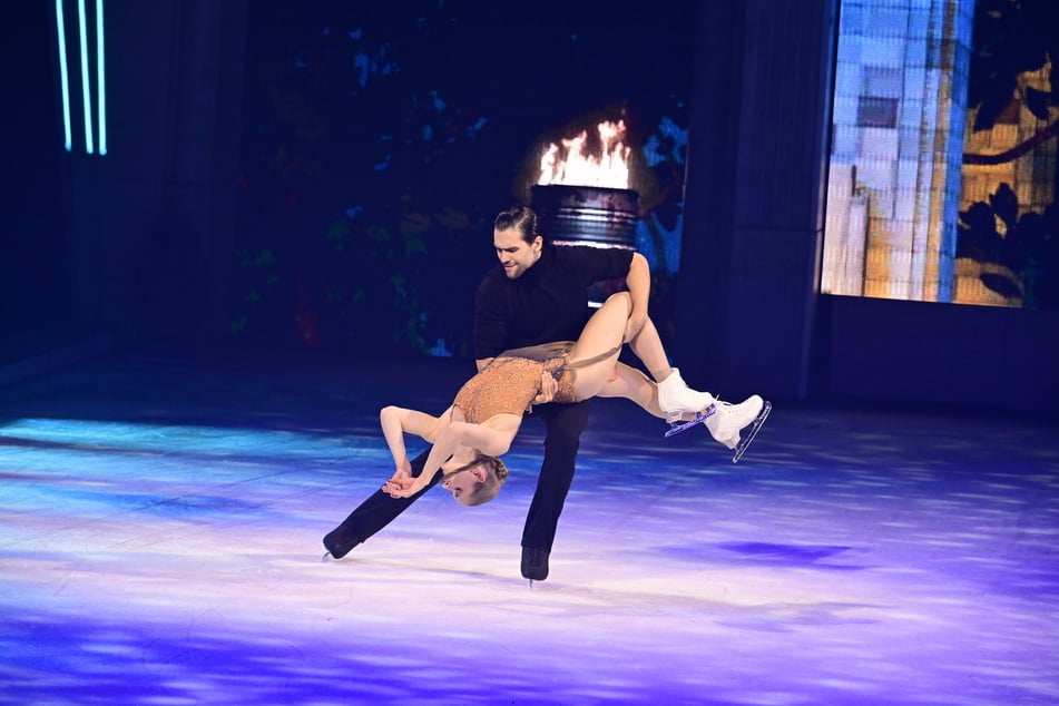 Am Premierenabend stehen die Olympia-Stars Minerva Hase und Nikita Volodin (beide 26) auf dem Eis.