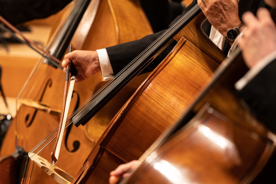 "Cello-Flash": Musiker präsentieren Vielseitigkeit des Instruments