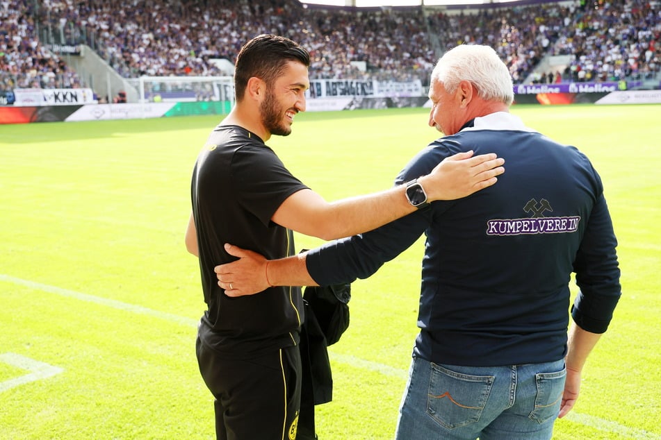 Für Pavel Dotchev (58, r.) und seine Jungs ist die Partie gegen Jena der letzte öffentliche Test vor dem Saisonstart.