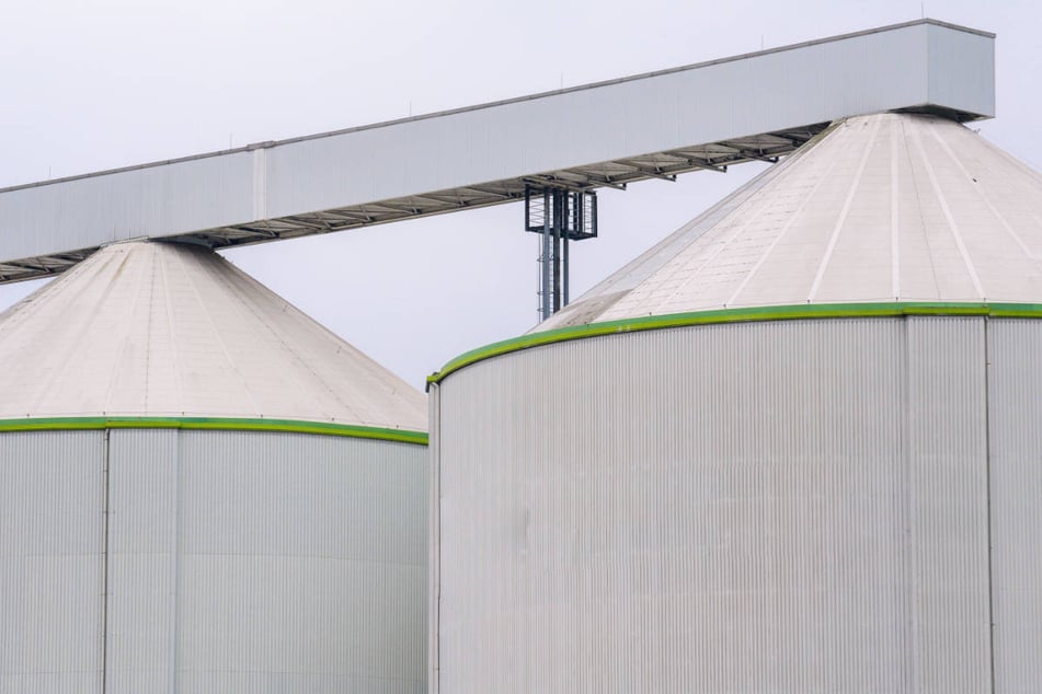Der Mann hat in einem Silo in Wolgast gearbeitet. (Symbolfoto)