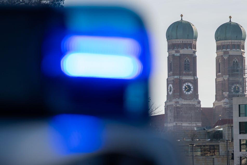 Versuchte Vergewaltigung einer 14-Jährigen in München: Polizei sucht Zeugen