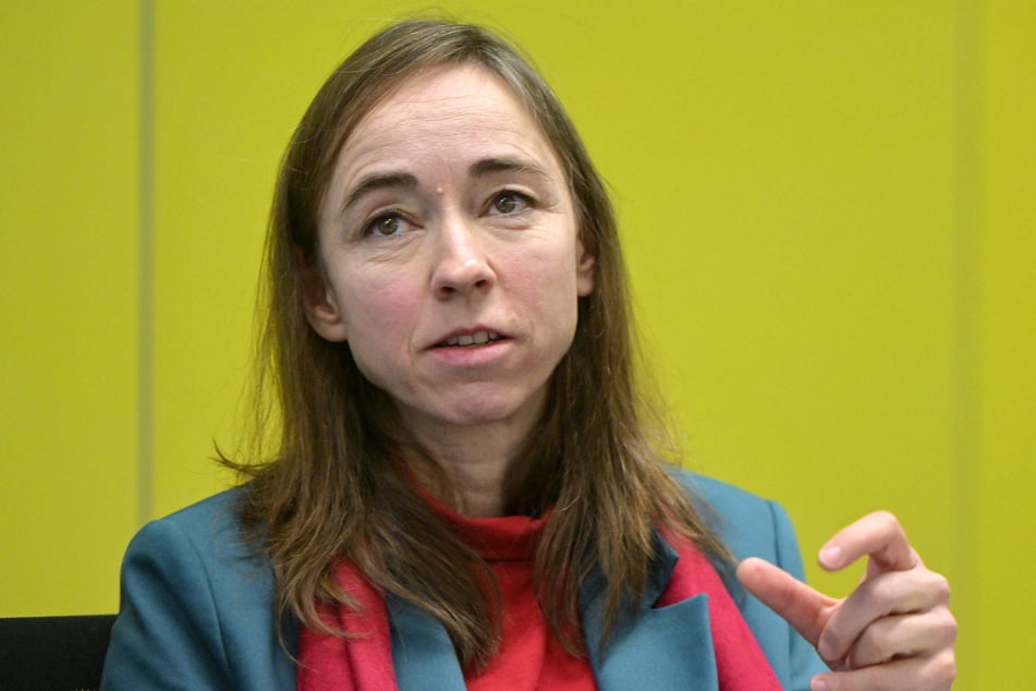 Um kommunale Asylbewerberleistungen zu bezahlen, nimmt Sozialbürgermeisterin Kristin Kaufmann (49, Linke) zweistellige Millionenbeträge in die Hand.