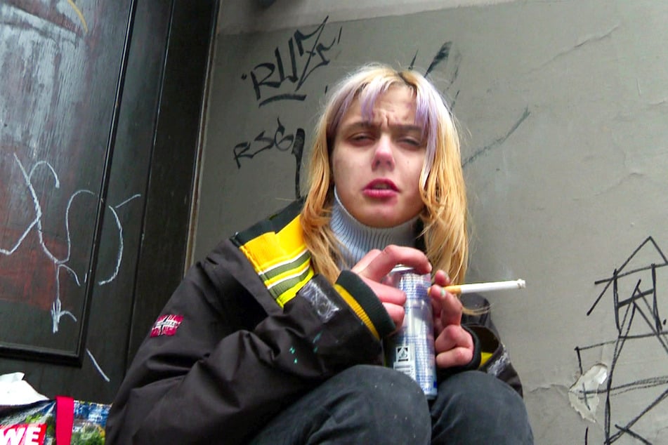 Ally (19) ist völlig am Ende: Sie verlor erst ihre Wohnung, dann wurde sie beklaut.