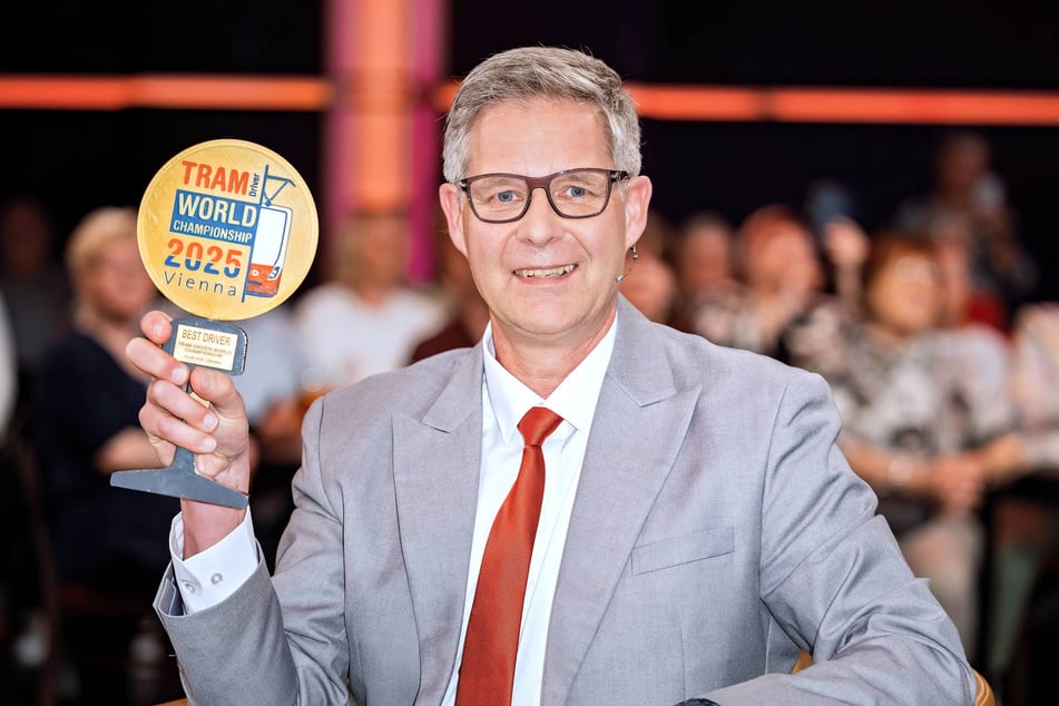 Im MDR-"Riverboat" erzählte Thomas Langkopf (56) von seinem Titelgewinn und seinem Alltag.