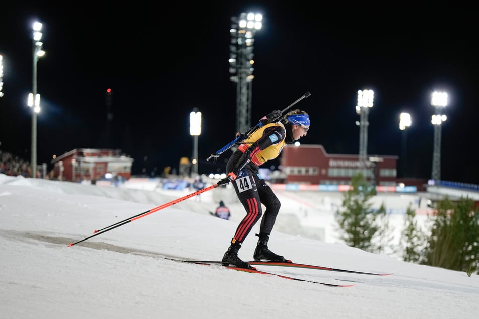 Biathlon-Gesamtweltcupsiegerin Franziska Preuß (31) muss die restlichen Rennen in Östersund absagen.