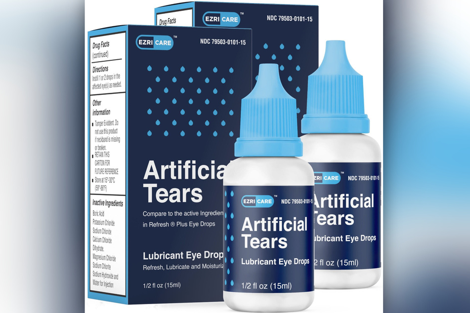 Viele Betroffene klagten über Symptome, nachdem sie Artificial Tears Augentropfen des Anbieters EzriCare einnahmen. Das Unternehmen hat bereits Anfang Februar einen Rückruf gestartet.