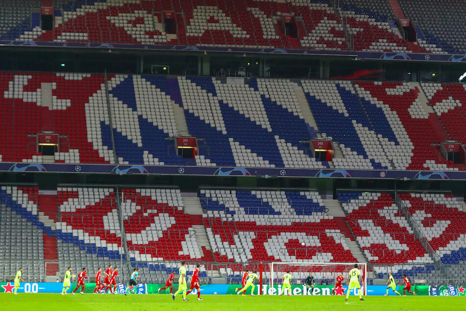 Beim Champions-League-Spiel des FC Bayern München gegen Atlético Madrid soll der Physiotherapeut nicht dabei gewesen sein.