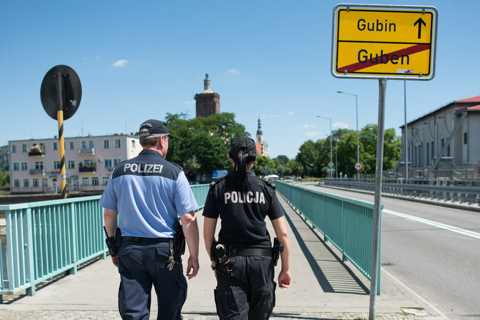 Nach Angaben eines Sprechers der Bundespolizei habe sich das Geschehen von Frankfurt (Oder) Richtung Guben verlagert. (Archivbild)