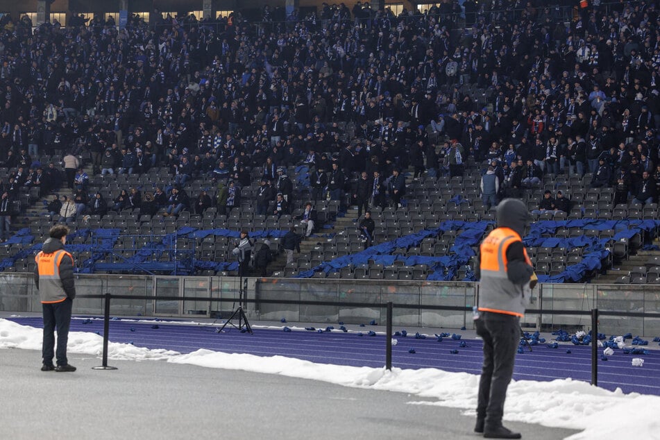 Aus Protest hatten Hertha-Ultras das Stadion verlassen.
