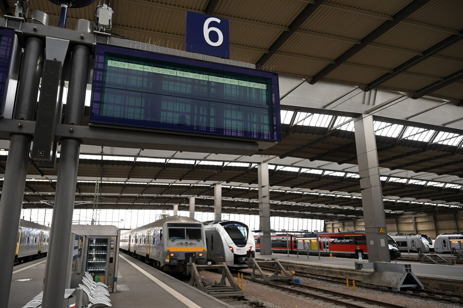 Wegen des Bahn-Streiks wird der Chemnitzer Hauptbahnhof 50 Stunden lang nahezu lahmgelegt.