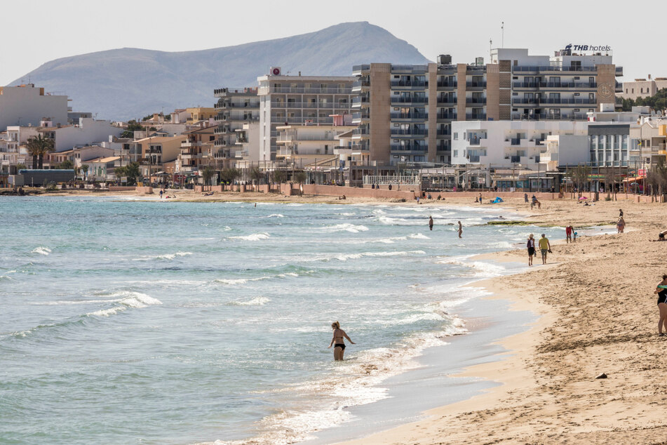 Todes-Drama in Mallorca: Zwei Schwestern aus Deutschland sterben beim Nacht-Baden