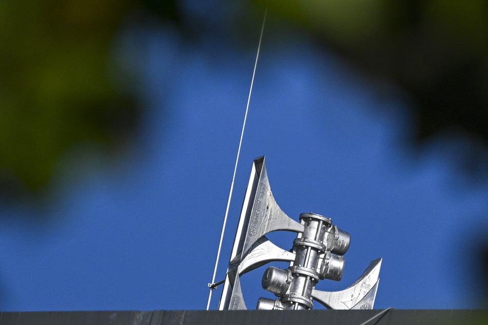 Während des bundesweiten Probealarms hat es offenbar Störungen in Mobilfunknetzen gegeben. (Symbolfoto)