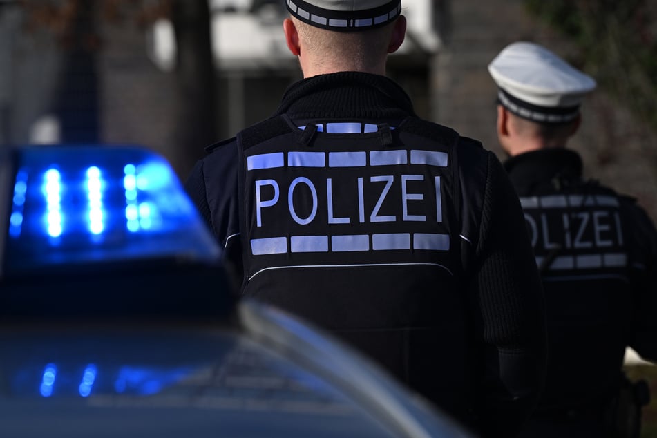 Die sachsen-anhaltische Landespolizei stellt alle verfügbaren Kräfte für das Wahlwochenende zur Verfügung.