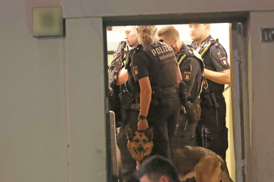 Am Sonntagabend rückte die Polizei zu einem Einsatz in Hamburg aus.