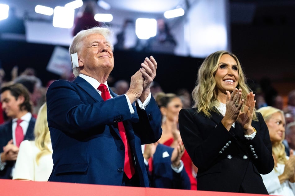 Donald Trump's daughter-in-law Lara Trump (r.) announced that she is stepping down from her role as co-chair of the RNC to consider other political options.