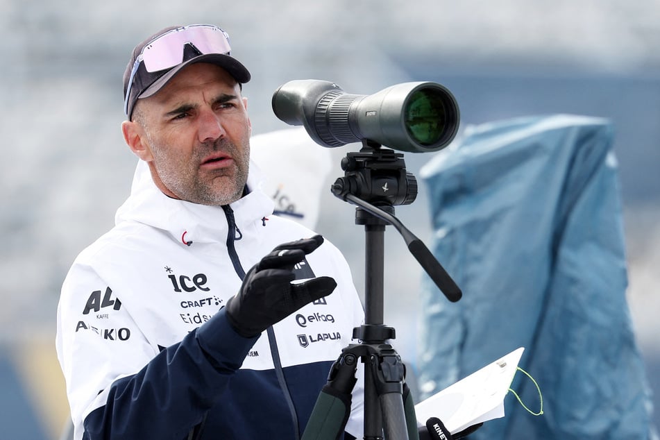 Trainer-Hammer im Biathlon: Coach verlässt Top-Nation und geht zur Konkurrenz