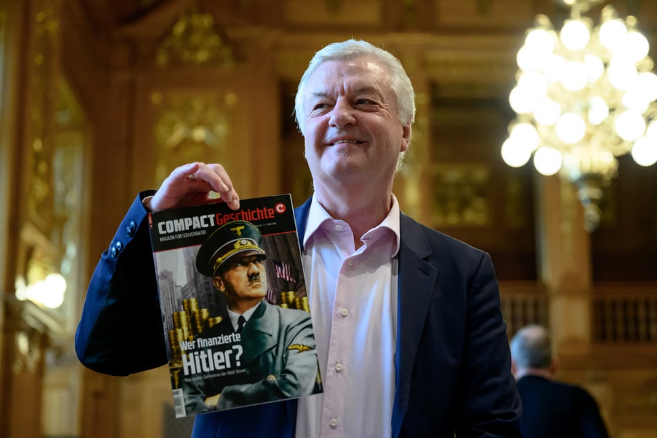 Das Gericht hat das Verbot des rechtsextremen Magazins "Compact" für nicht gerechtfertigt angesehen.