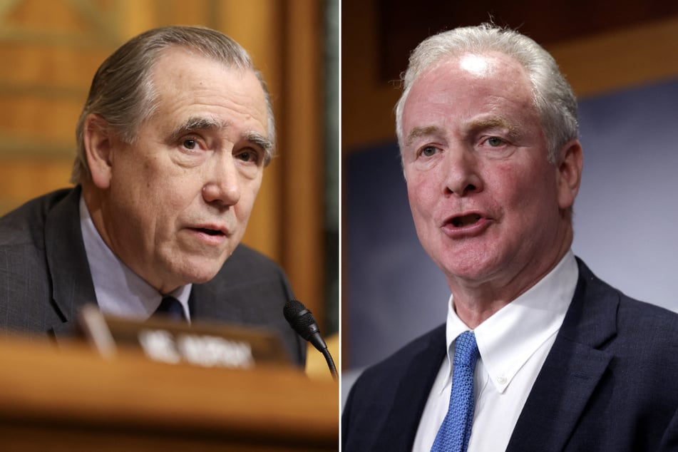 Senators Jeff Merkley (l.) and Chris Van Hollen have released a report condemning Israel's ethnic cleansing of the Gaza Strip.