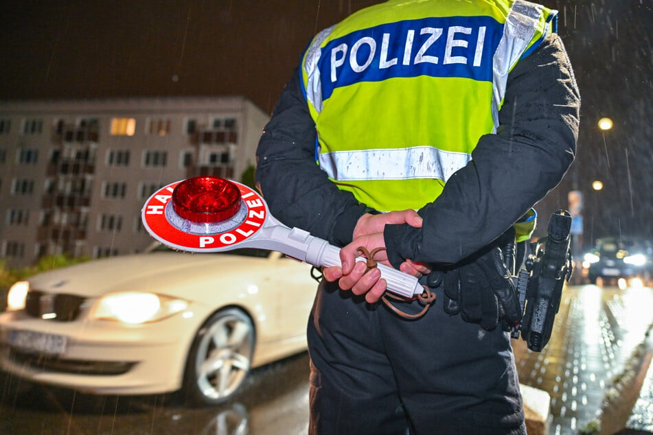 Der Polizei gelang es, den Lamborghini-Fahrer zu stellen. Sein Auto war er danach los. (Symbolfoto)