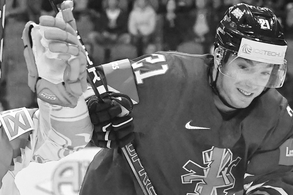 Er spielte auch in Deutschland: Eishockey-Star (†33) stirbt bei Verkehrsunfall