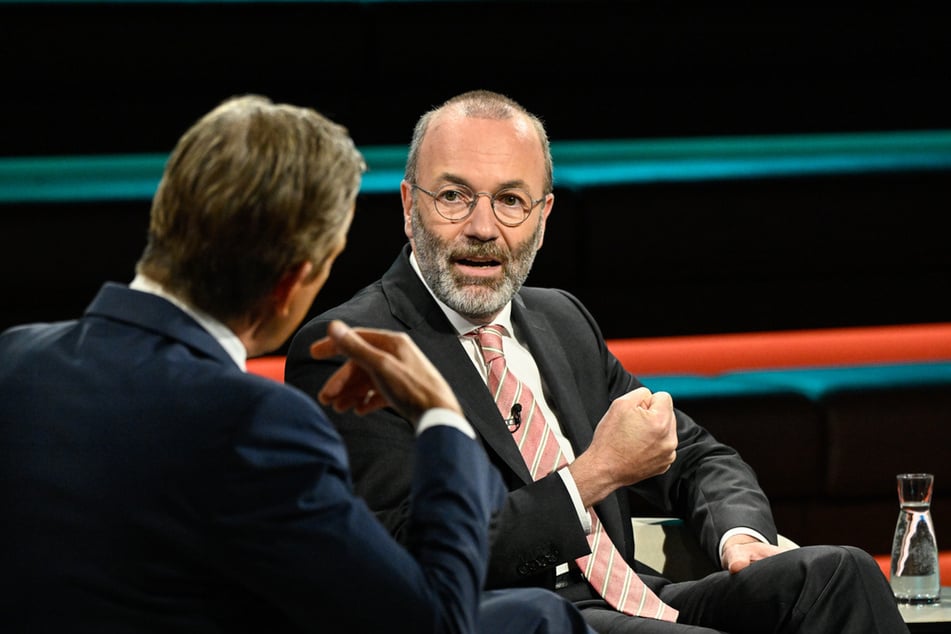 CSU-Vize Manfred Weber (53) war am Montagabend zu Gast bei Markus Lanz (57).