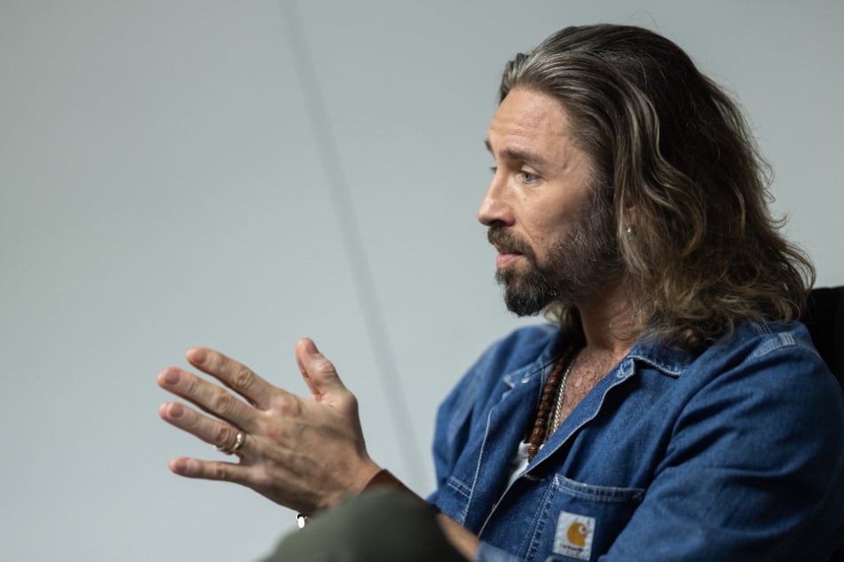 Der 43-Jährige will sich mit der eingeheimsten Dschungelkohle einen Traum erfüllen.