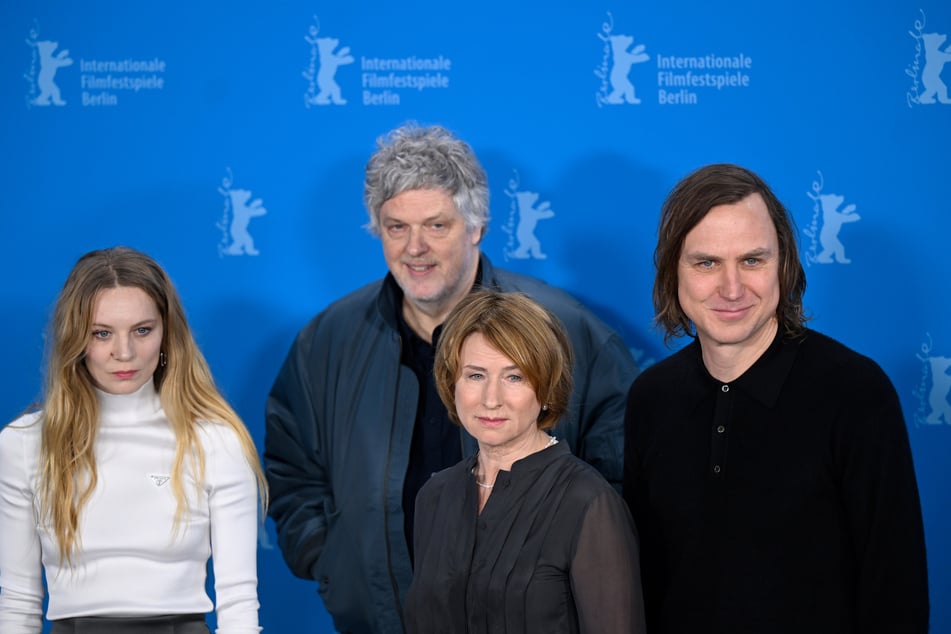 Bei der Berlinale feierte der neue Film mit Harfouch - "Sterben" Premiere.