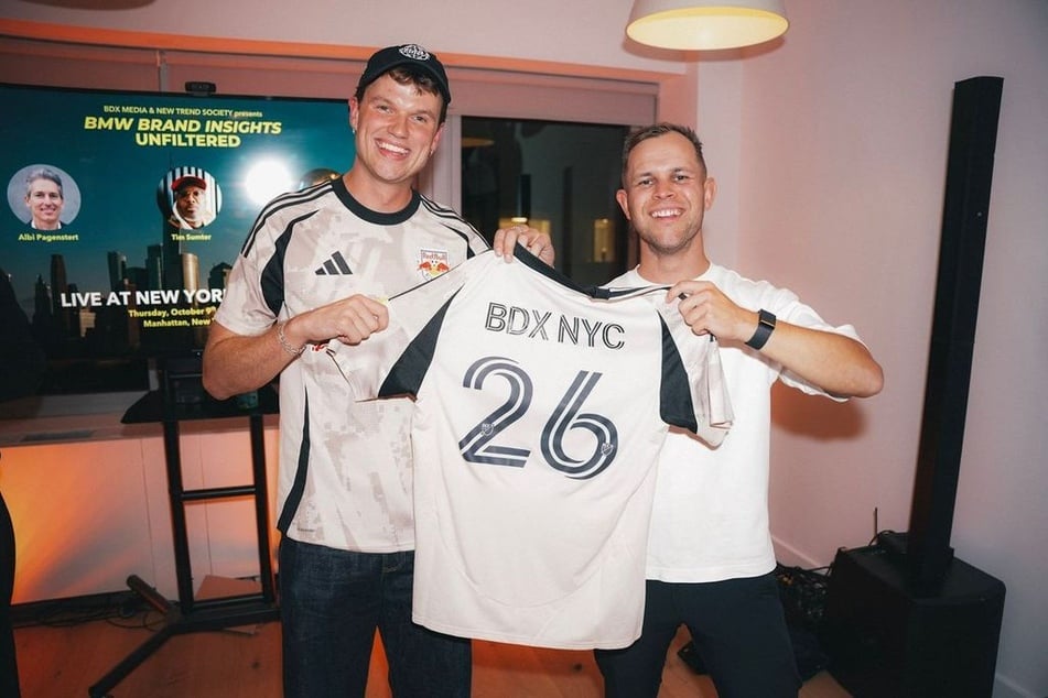 Max Hoewedes (Head of Partnerships, l.) und Firmengründer und CEO Benjamin Diedering feierten die Ankündigung in New York.