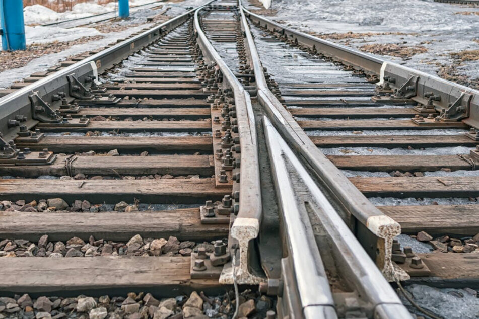 Tödliches Zugunglück an Bahnstrecke in Greiz: Ermittlungen der Kripo laufen