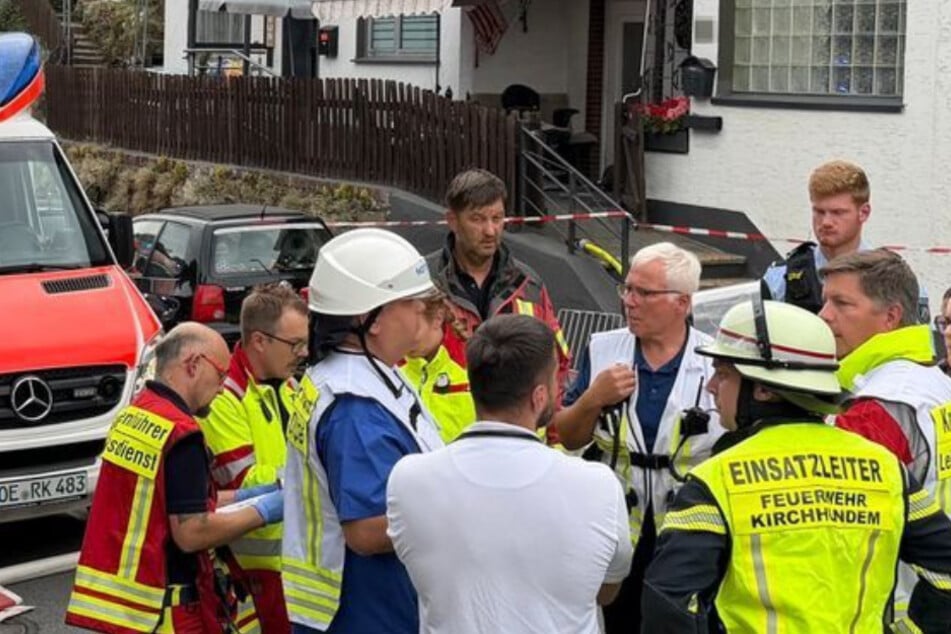 Schwarzpulver geht in Wohnhaus hoch: Eine Person erleidet Verbrennungen