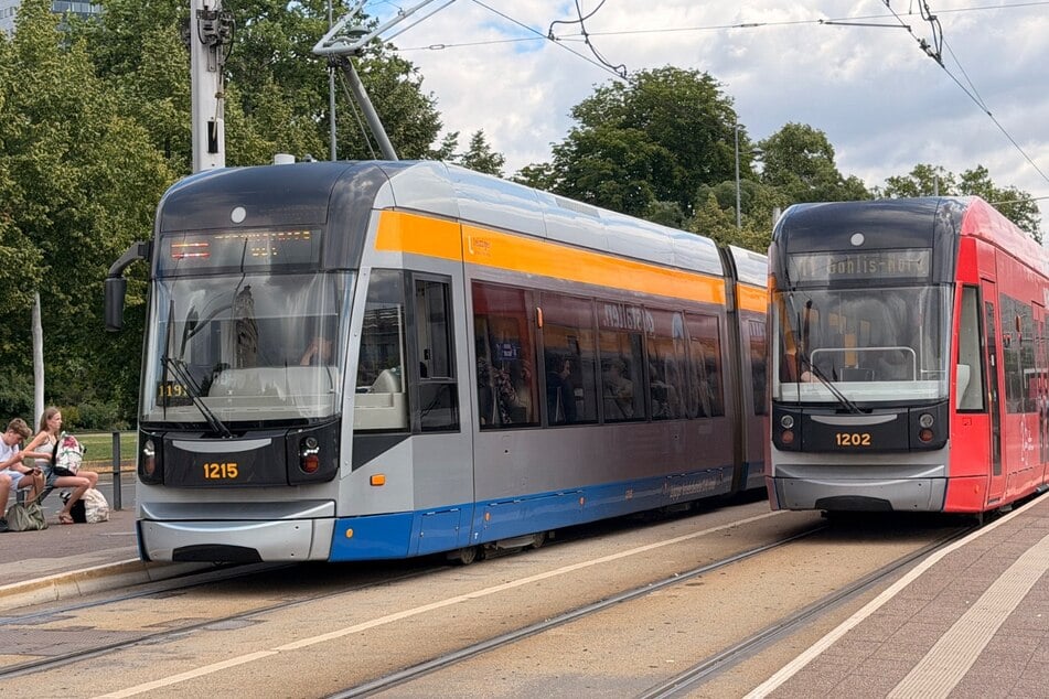 Mit jedem Tag wurden weitere Straßenbahnlinien freigegeben.