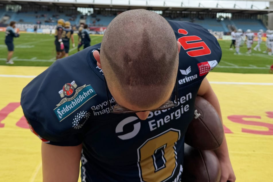 Florian Finke (30) hatte sich symbolisch schon vor dem Spiel die Krone - oder das Diadem - aufgesetzt.