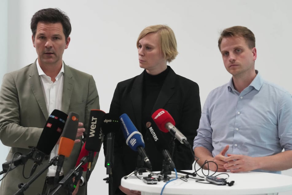 Bei den Sondierungsgesprächen müssen noch einige Differenzen zwischen den Parteien von Krach (l.), Nina Stahr (43, Grüne) und Maximilian Schirmer (36, Linke) ausgeräumt werden.
