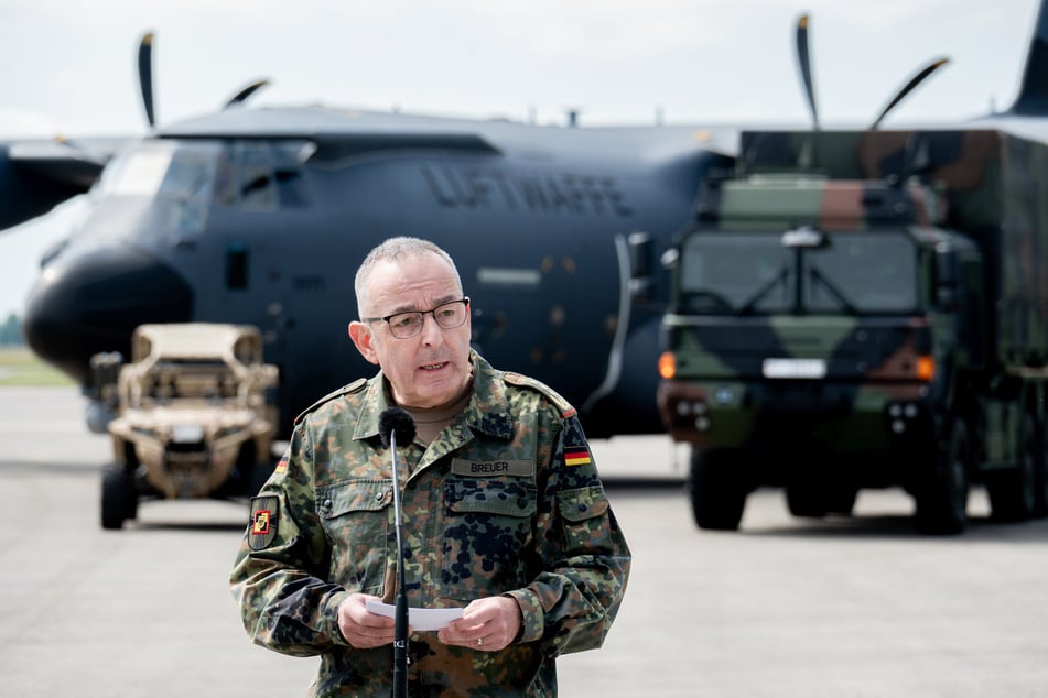 Generalinspekteur Carsten Breuer (61) zeigte sich besorgt und ermahnte alle Soldaten. (Archivbild)