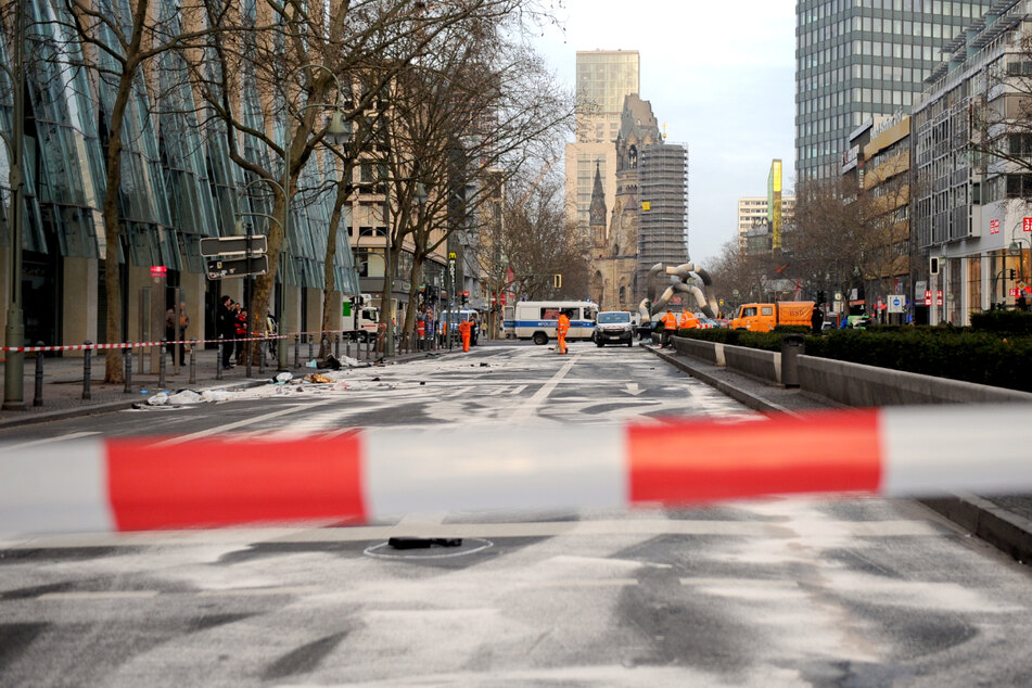 Die gesperrte Tauentzienstraße auf dem Berliner Ku'damm nach dem verheerenden Raserunfall im Jahr 2016.