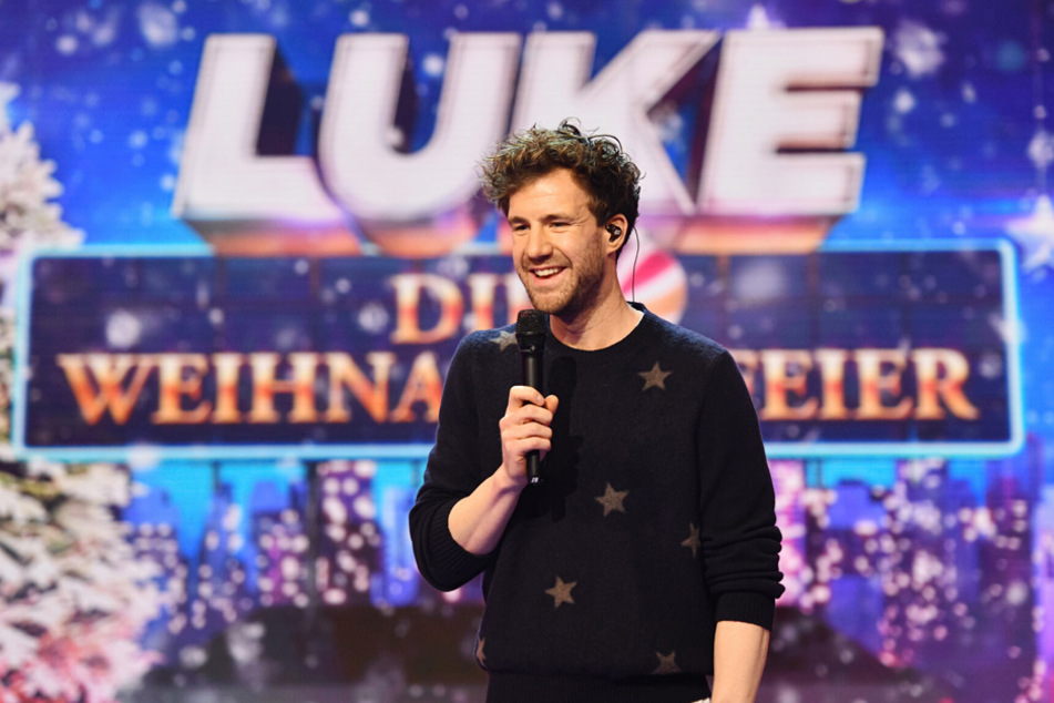 Startet feierlich in die Weihnachtswoche: Luke Mockridge (31).