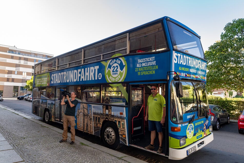 Der umfunktionierte Tourbus. Vielleicht kommen die Betriebe im "Silicon Saxony" in Sachen Tarifvertrag jetzt auch auf Touren.