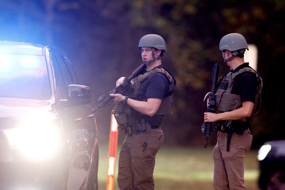 Die Polizei suchte stundenlang nach dem Täter, der in North Carolina fünf Menschen erschossen haben soll.